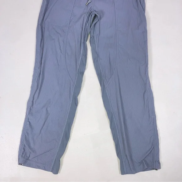 Lululemon Dance Studio Mid-Rise Full Length Jogger Light Blue Women's Size 4 Gym - Picture 6 of 16